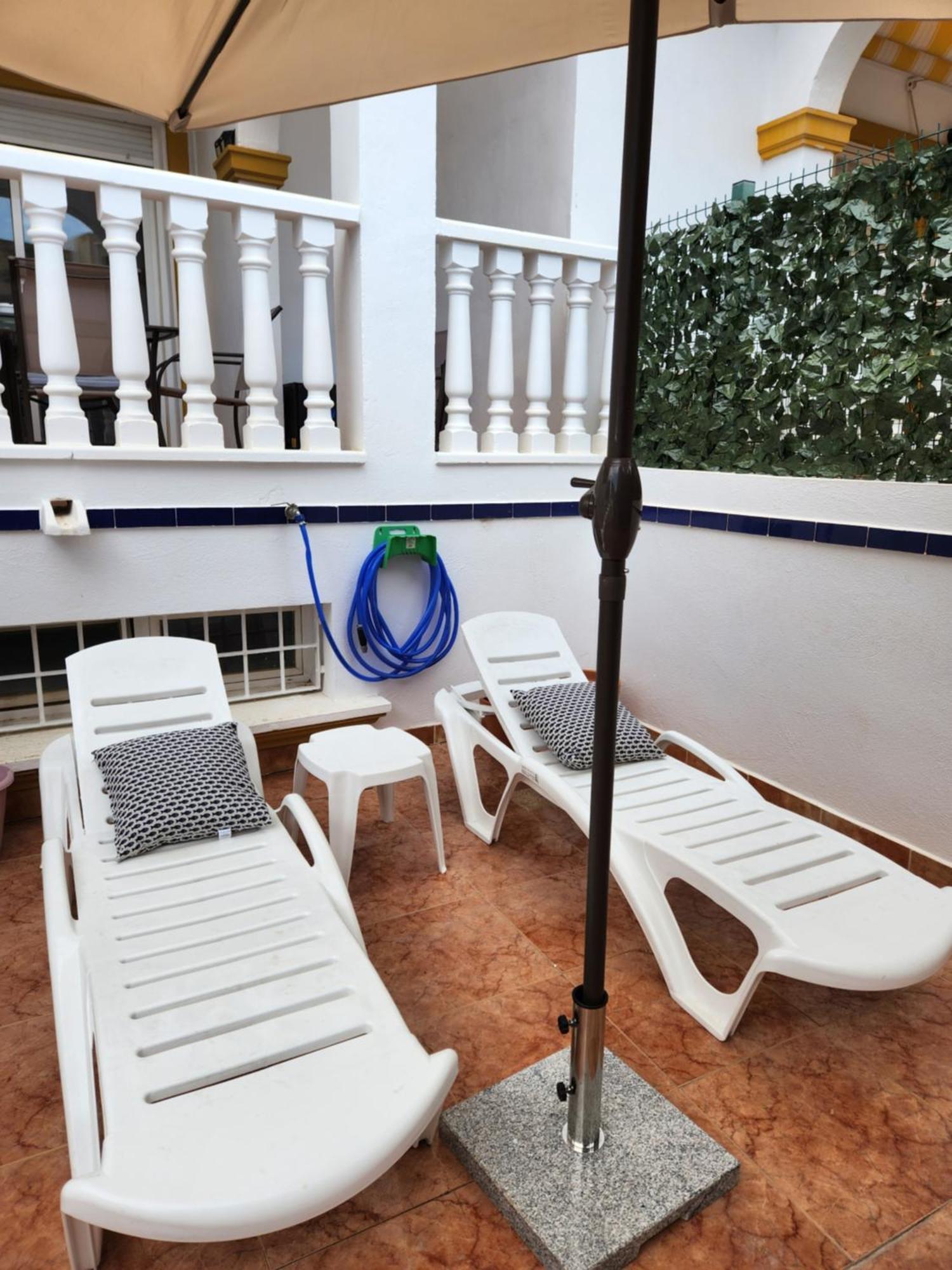 Triplex Adosado De Cuatro Dormitorios De Esencia Maritima A 2 Minutos De La Playa! Вера Экстерьер фото