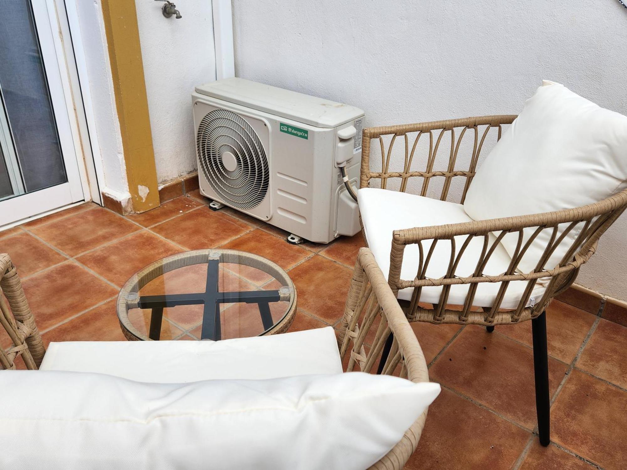 Triplex Adosado De Cuatro Dormitorios De Esencia Maritima A 2 Minutos De La Playa! Вера Экстерьер фото